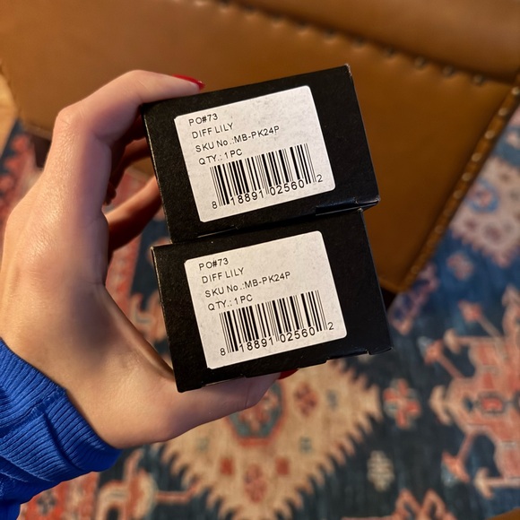 Diff Lily Black Pink Mirror Sunglasses - diff lily MB-PK24P - Picture 3 of 6